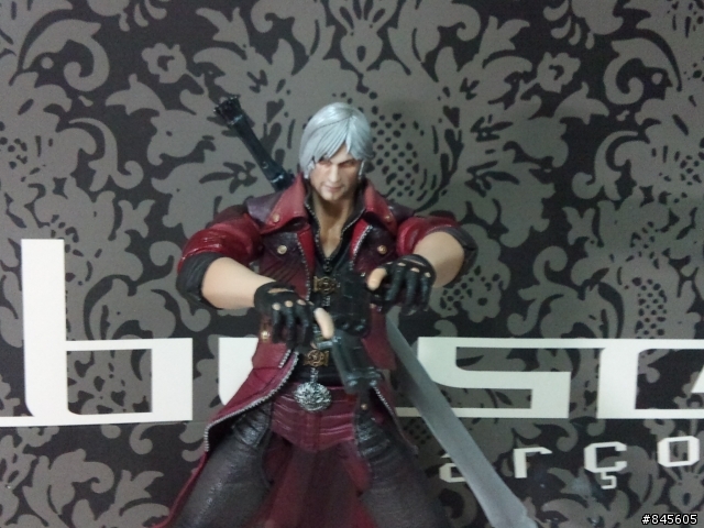 PLAY ARTS 改 [DEVIL MAY CRY4] 但叔 簡易分享