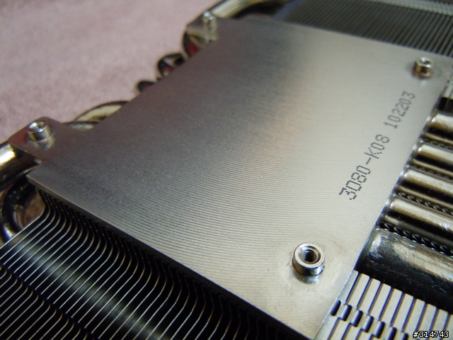 [開箱分享]微星MSI R5870 Lightning顯示卡