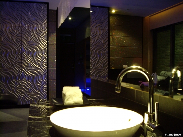 [分享] 台南與高雄的汽車旅館 (圖多)