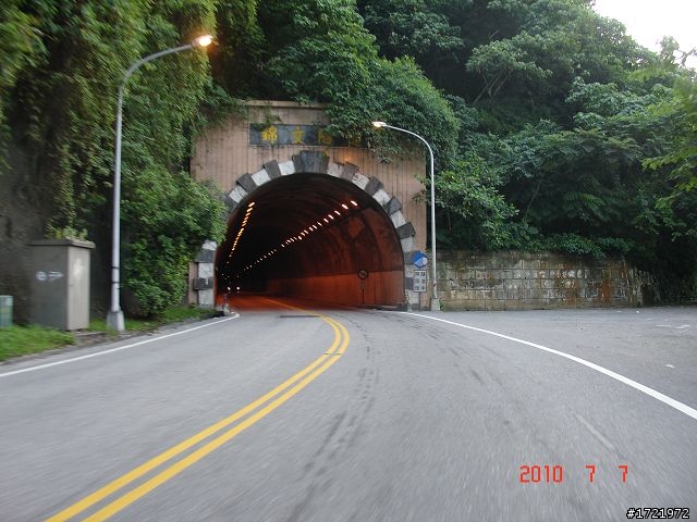 女兒與我首次環島十天九夜遊2010 6/28~7/7