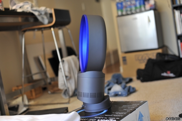 顛覆傳統～沒有葉片的電風扇 Dyson am01