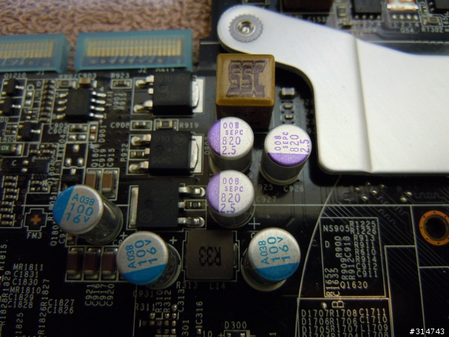 [開箱分享]微星MSI R5870 Lightning顯示卡