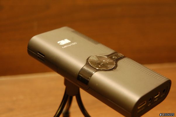 行動(Mobile), 摩登(Modern), 驚豔(Marvel) - 3M Mpro150 微投影機開箱報告
