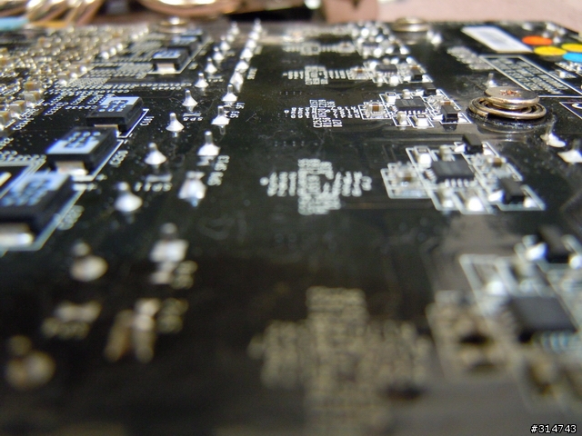 [開箱分享]微星MSI R5870 Lightning顯示卡