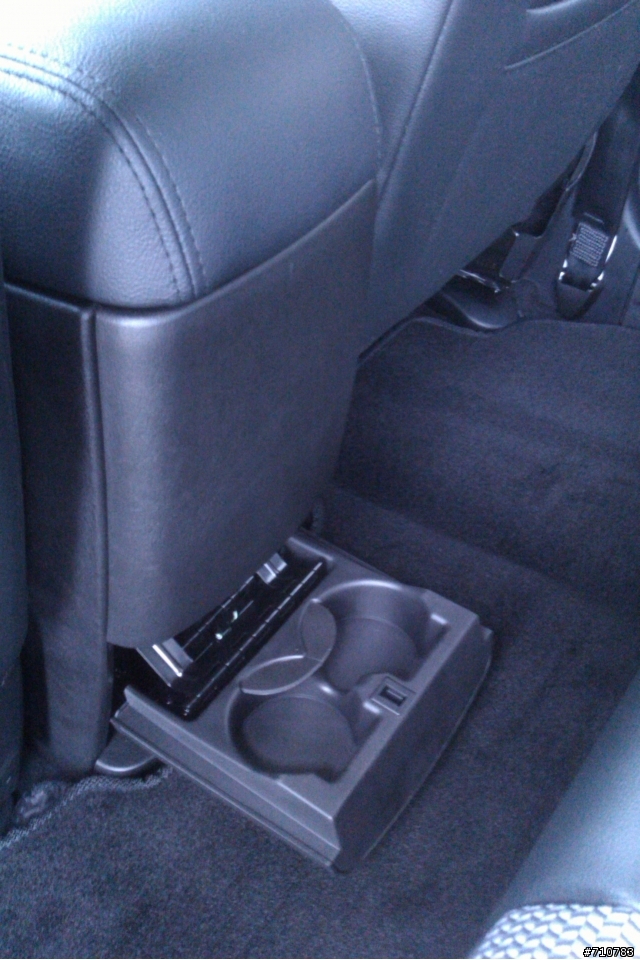 ESCAPE XLT 2010 尊爵灰 開箱(圖多..)