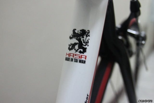 【分享】HASA 2011年式 R-1碳纖維公路車
