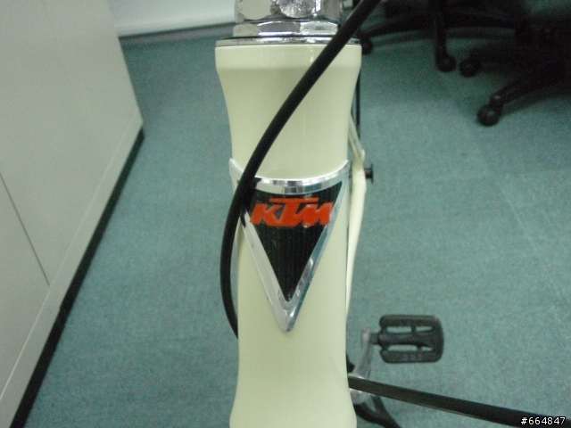[沒有箱子的開箱文] KTM 憂你沒斯 8