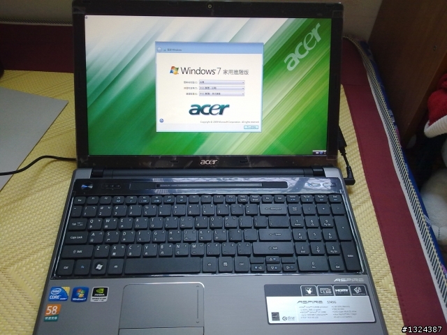 [開箱文] Acer S231HL 23吋LED液晶螢幕 ** 同場加映--Acer Aspire 5745G i5-450