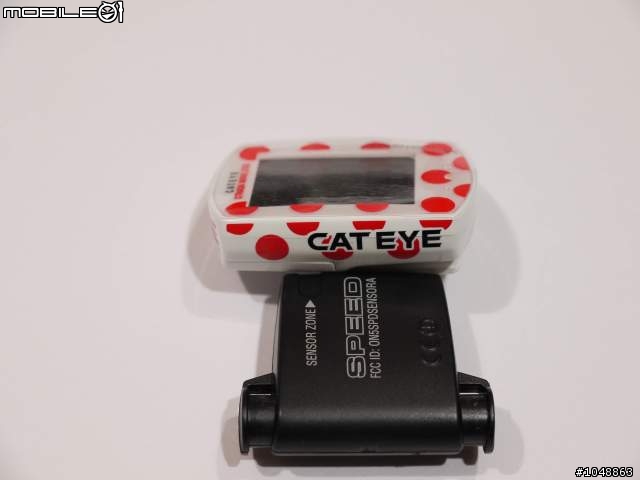 [開箱文] 環法紀念款之紅點衫碼錶 - Cateye STRADA RD300W