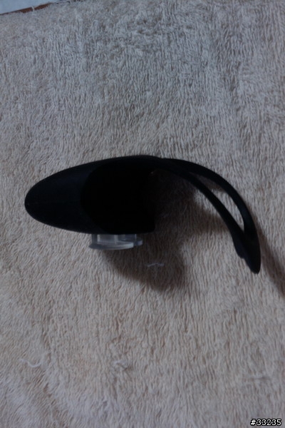 請問有人知道這個車燈哪邊有賣嗎??