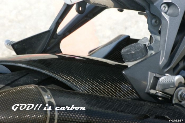 『溫馨分享』與家人分享你的最愛，Z1000雙出AKPROVIC