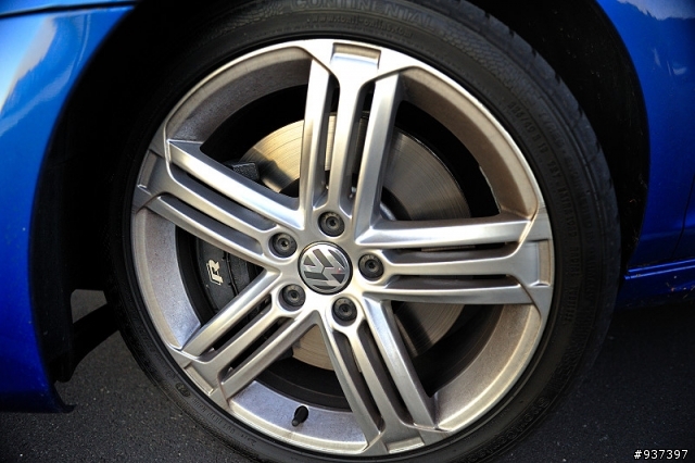[開箱] 來自狼堡的怒吼 VW GOLF R