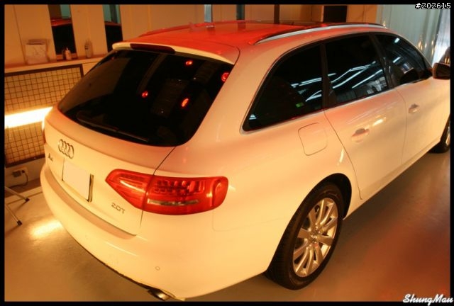 [開箱]Audi B8 A4 Avant 2.0TFSI 白