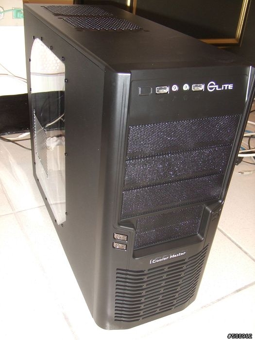 AMD-四核心-945-2萬元整~小小開箱文!(增圖)分享我的工作環境圖!!