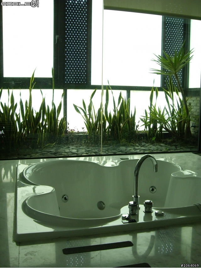 [分享] 台南與高雄的汽車旅館 (圖多)