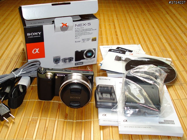 [簡易開箱]NEX-5定焦鏡組