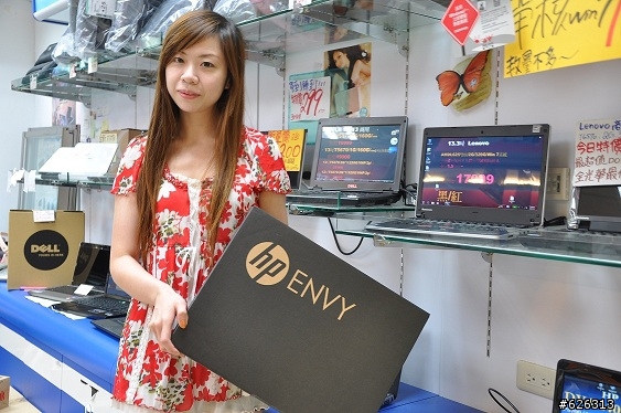 [簡易開箱] Envy 14"