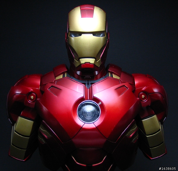 Hot Toys  Iron Man 2 鋼鐵人胸像