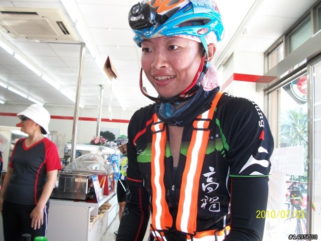 瘋600K (之) 一家都是人...相片600張