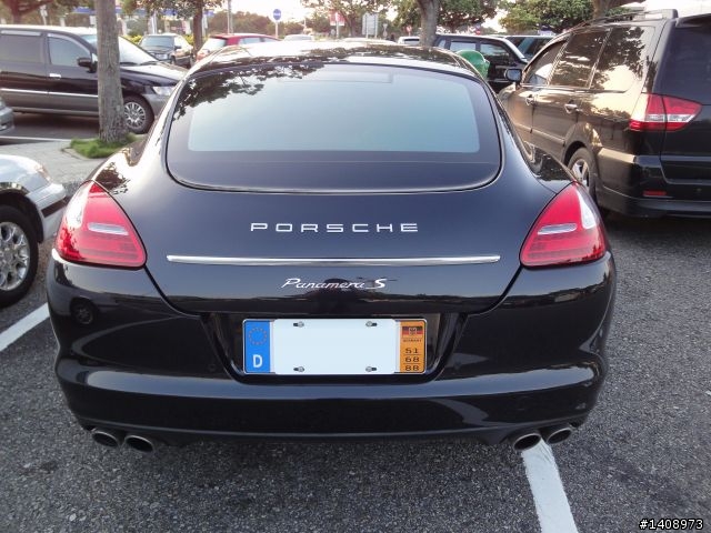 開很慢的Panamera S