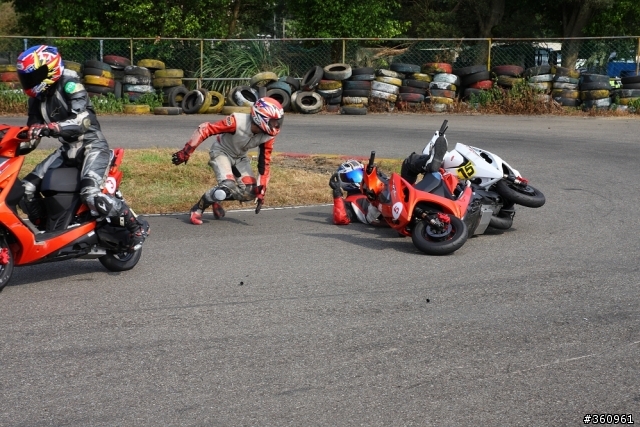 2010/07/11~~佛心光陽KCC!!好騎KYMCO VJR!!