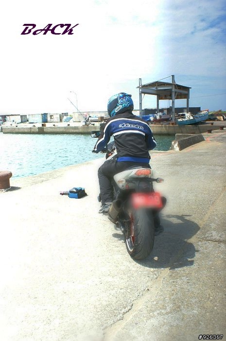 『溫馨分享』與家人分享你的最愛，Z1000雙出AKPROVIC