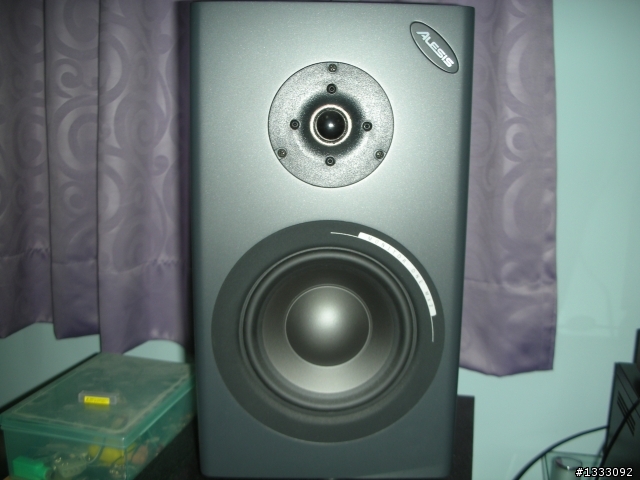 敗在 Dynaudio DM 2/8 上 (開箱)