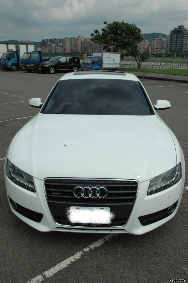[開箱]遲來的白色Audi A5 Sportback 簡易開箱