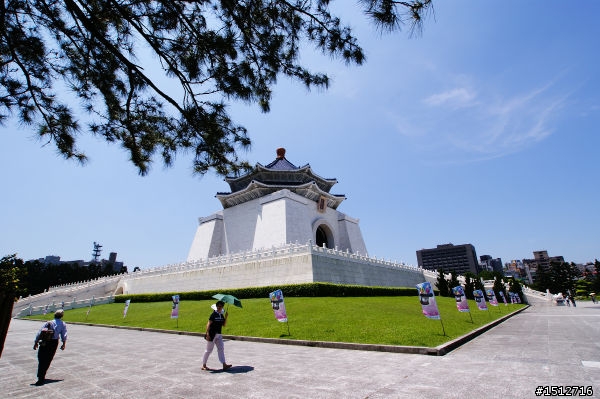 分享我的廣角利鏡~SONY DT 11-18mm