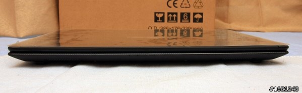 [開箱+試用]華碩U35JC筆記型電腦不專業分享～