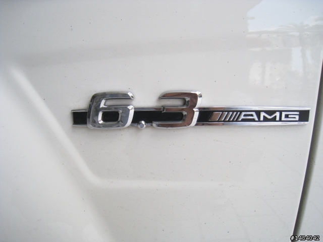 Benz C63 AMG