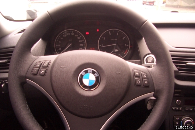 首台BMW X1 18i 開箱文