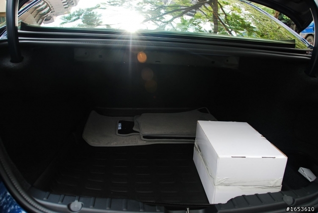 [開箱]BMW F10 523i(A76/寶藍色)~7/28新增附圖
