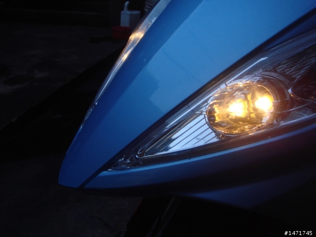 [洗車文] VJR泡泡浴 + 輪框反光條完工