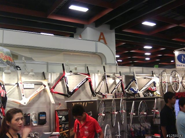 [分享][圖] 10年 台運動休閒展  BANNARD/YETI/X FUSION/ENDURO/POWERWAY/ RTS /RIDLEY