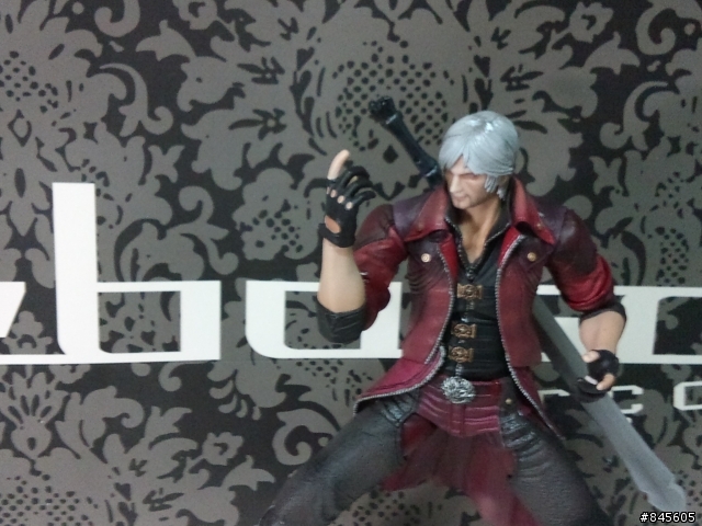 PLAY ARTS 改 [DEVIL MAY CRY4] 但叔 簡易分享