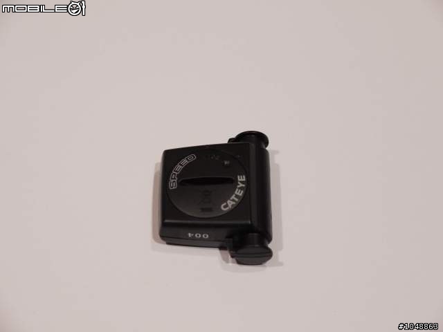[開箱文] 環法紀念款之紅點衫碼錶 - Cateye STRADA RD300W