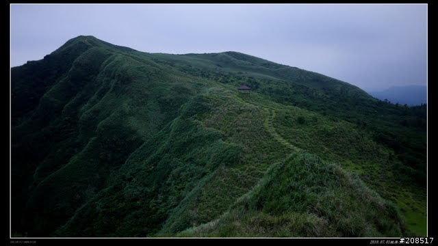 終於看到台灣的右肩：桃源谷步道越嶺 -草嶺古道