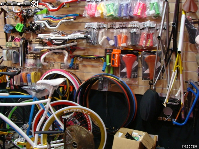 [分享] 我的第一台 FixEd GeAr "城市螢火蟲"