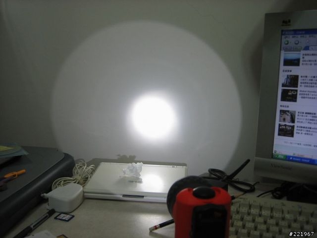 [開箱文]STREAMLIGHT SURVIVOR LED L型手電筒(防爆)