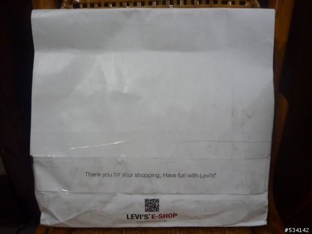 {簡易開箱分享} 炎炎夏日淺色褲   Levi's Fenom 505 Crystal Package DISCO
