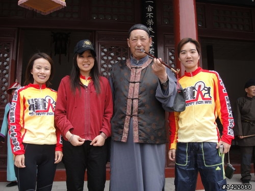 幸福鐵人遠征 ... 中國青海大草原