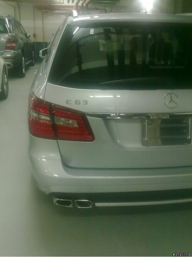 今天看到的E63 AMG