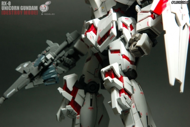 新手老頭的處女作 No.1[GUNDAM UNICORN DESTROY MODE]