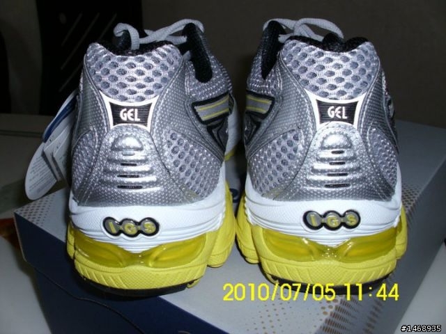 新入手 ASICS GEL-CUMULUS 12