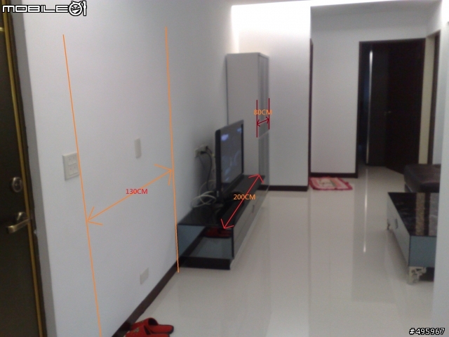 懇請大家提供意見小弟家中客廳剩餘空間應如何陳設家具(更新圖)