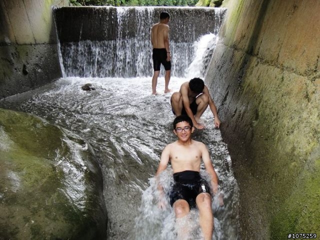 (照片)20100724桂林野餐戲水行