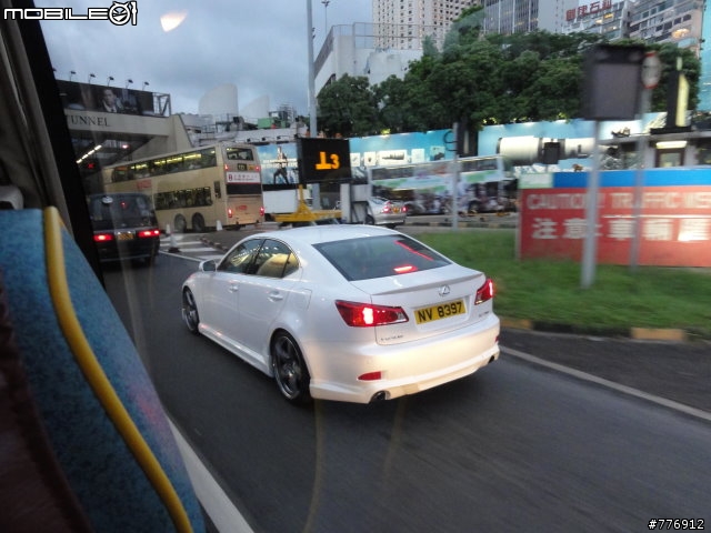 去香港3天路上好像在看汽車展覽!