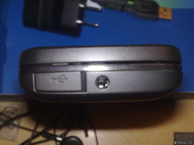 (開箱)NOKIA C6 快幫我點讚XD