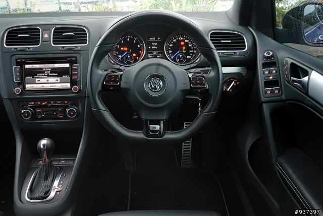 [開箱] 來自狼堡的怒吼 VW GOLF R